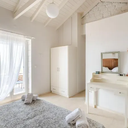 Apartman Maniatiko Village *