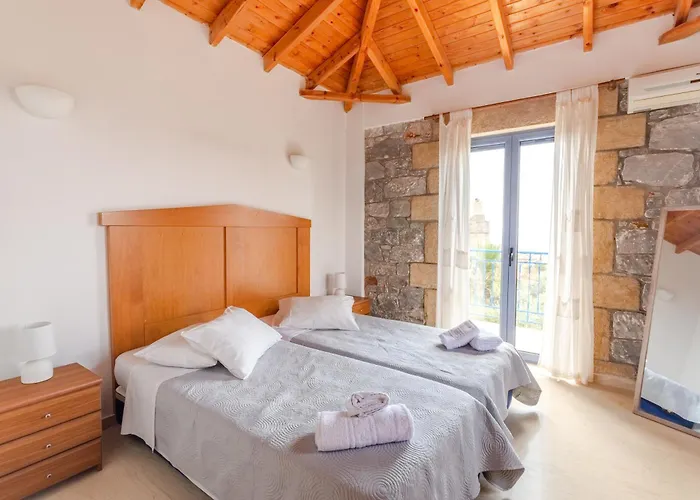 아파트 Maniatiko Village *