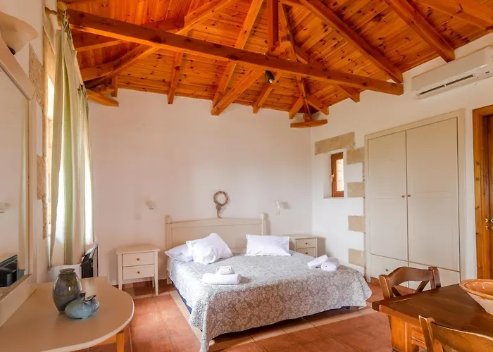 아파트 Maniatiko Village