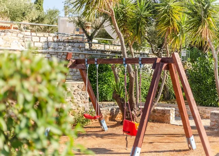 아파트 Maniatiko Village