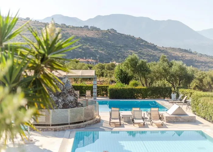 아파트 Maniatiko Village *