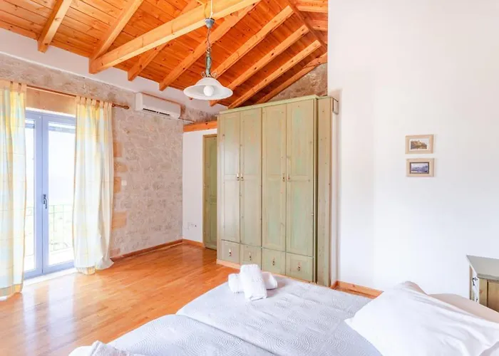 Maniatiko Village 스투파