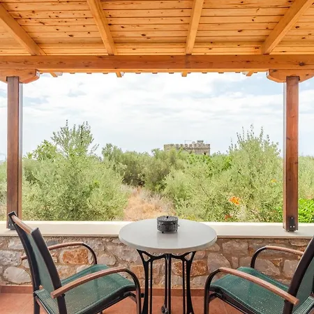 Maniatiko Village * Stoúpa