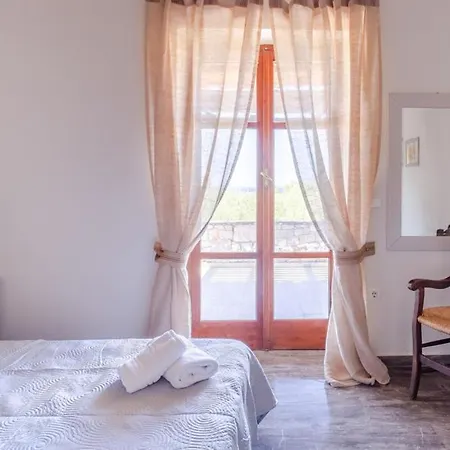 Maniatiko Village Apartment
