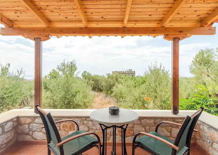 Maniatiko Village * Stoúpa