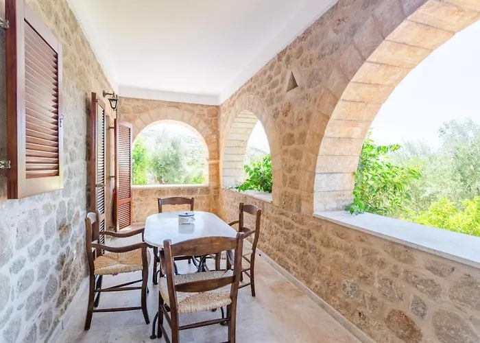 Lägenhet Maniatiko Village *